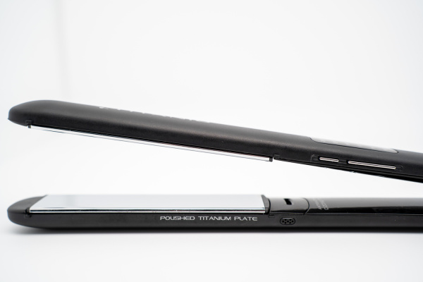 Щипцы - выпрямитель для волос GA.MA CP14 LED 4D TITANIO - SY